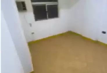 undefined undefined - 2 rooms - floor 3