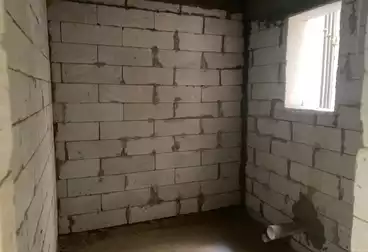 شقق للبيع - 5 غرف - بالدور 1