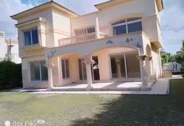 Villas For sale - 6 rooms