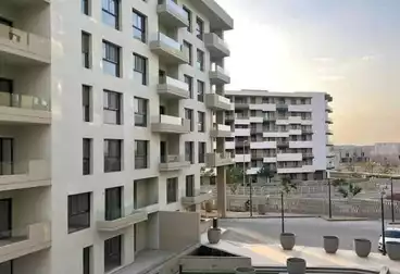 Apartments For sale - 2 rooms - floor 3