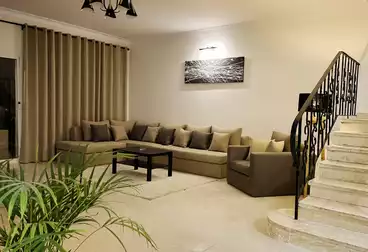 عقارات للإيجار - 3 غرف - بالدور 1