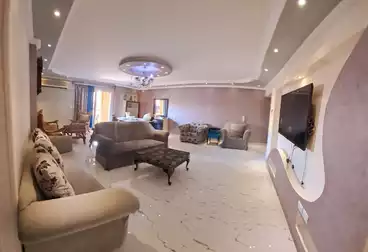 Furnished Apartment For rent - 3 rooms - floor 4