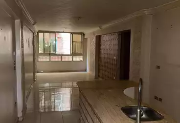 Apartments For rent - 3 rooms - floor 9