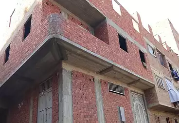 Building For sale - 3 rooms