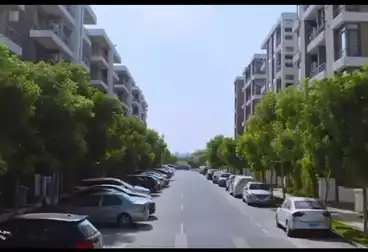 ستوديو للبيع - 1 غرف - بالدور 3