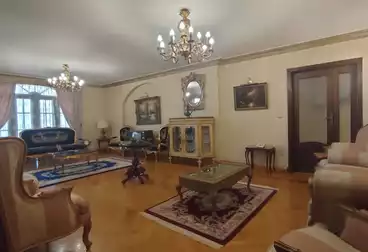 Apartments For sale - 3 rooms - floor 4