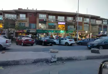 محلات للإيجار - بالدور 1