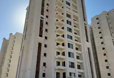 Apartments For sale - 4 rooms - floor 4