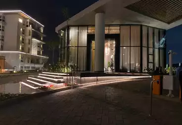 Apartment with Garden For sale - 3 rooms - floor 1