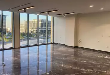 مكاتب للإيجار - 1 غرف - بالدور 1