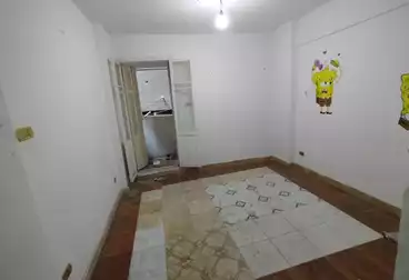 Apartments For sale - 2 rooms - floor 1