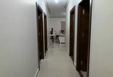 عقارات للإيجار - 2 غرف - بالدور 0