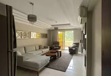 توين هاوس للإيجار - 9 غرف