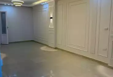 Apartments For sale - 3 rooms - floor 1