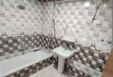 undefined undefined - 3 غرف - بالدور 15