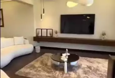 عقارات للإيجار - 3 غرف - بالدور 8