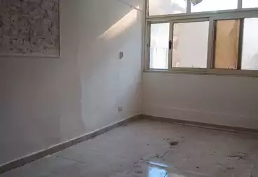 Apartments For sale - 2 rooms - floor 3