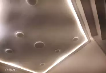 تجاري للإيجار - بالدور 0