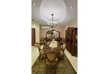 شقق للبيع - 3 غرف - بالدور 1