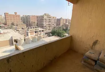 عقارات للبيع - 3 غرف - بالدور 8