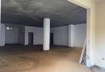 عقارات للبيع - 24 غرف