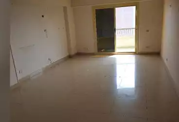 شقق للبيع - 3 غرف - بالدور 8