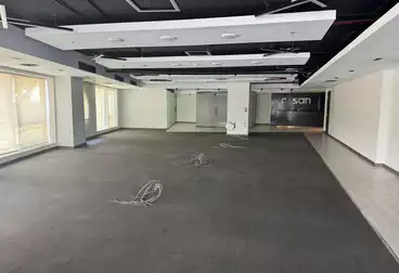 undefined undefined - بالدور 0