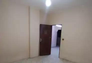 شقق للإيجار - 2 غرف - بالدور 0