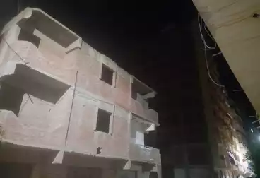 Building For sale - 3 rooms