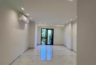 undefined undefined - 2 rooms - floor 1