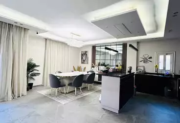 Duplex For rent - 5 rooms - floor 4