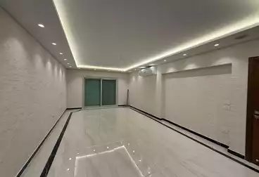 Apartments For rent - 3 rooms - floor 2