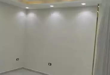 Apartments For sale - 3 rooms - floor 4