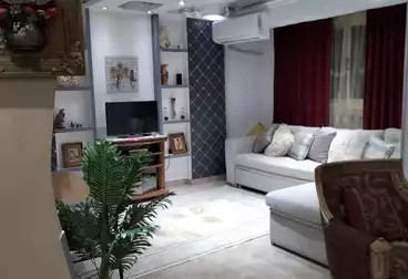 شقق للبيع - 3 غرف - بالدور 8