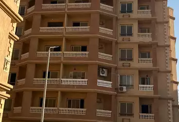 شقق للبيع - 3 غرف - بالدور 4