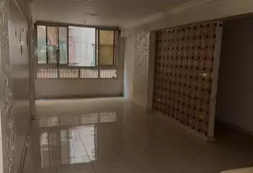 شقق للإيجار - 3 غرف - بالدور 9