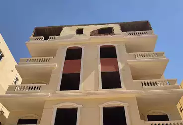 Apartments For sale - 3 rooms - floor 1