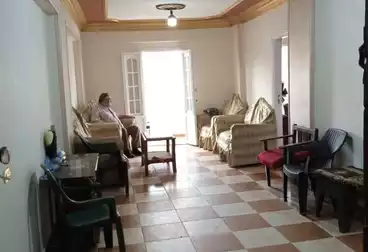 شقق للبيع - 3 غرف - بالدور 10