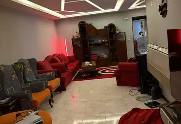 عقارات للبيع - 3 غرف - بالدور 7