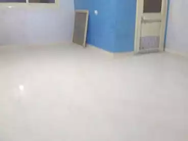 Apartments For rent - 3 rooms - floor 7