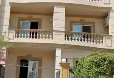 عقارات للبيع - 3 غرف - بالدور 2