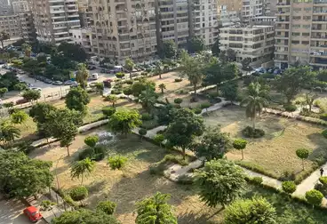 Apartments For sale - 3 rooms - floor 9