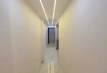 شقق للبيع - 2 غرف - بالدور 3