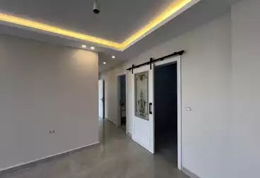 undefined undefined - 2 rooms - floor 3