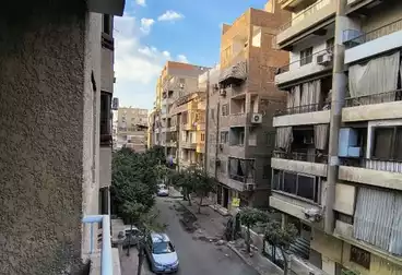 Apartments For sale - 3 rooms - floor 2