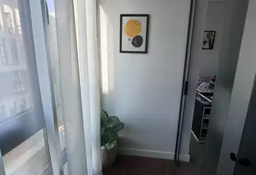 مكاتب للإيجار - 1 غرف - بالدور 1