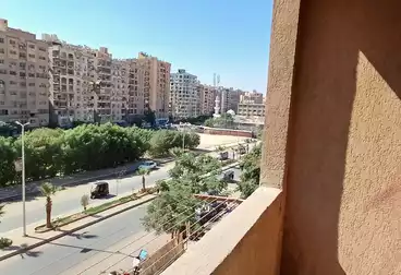 شقق للبيع - 2 غرف - بالدور 3