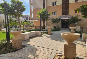 Apartments For sale - 3 rooms - floor 4