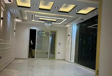 Apartments For rent - 3 rooms - floor 3