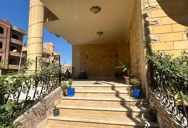 Villas For sale - 5 rooms